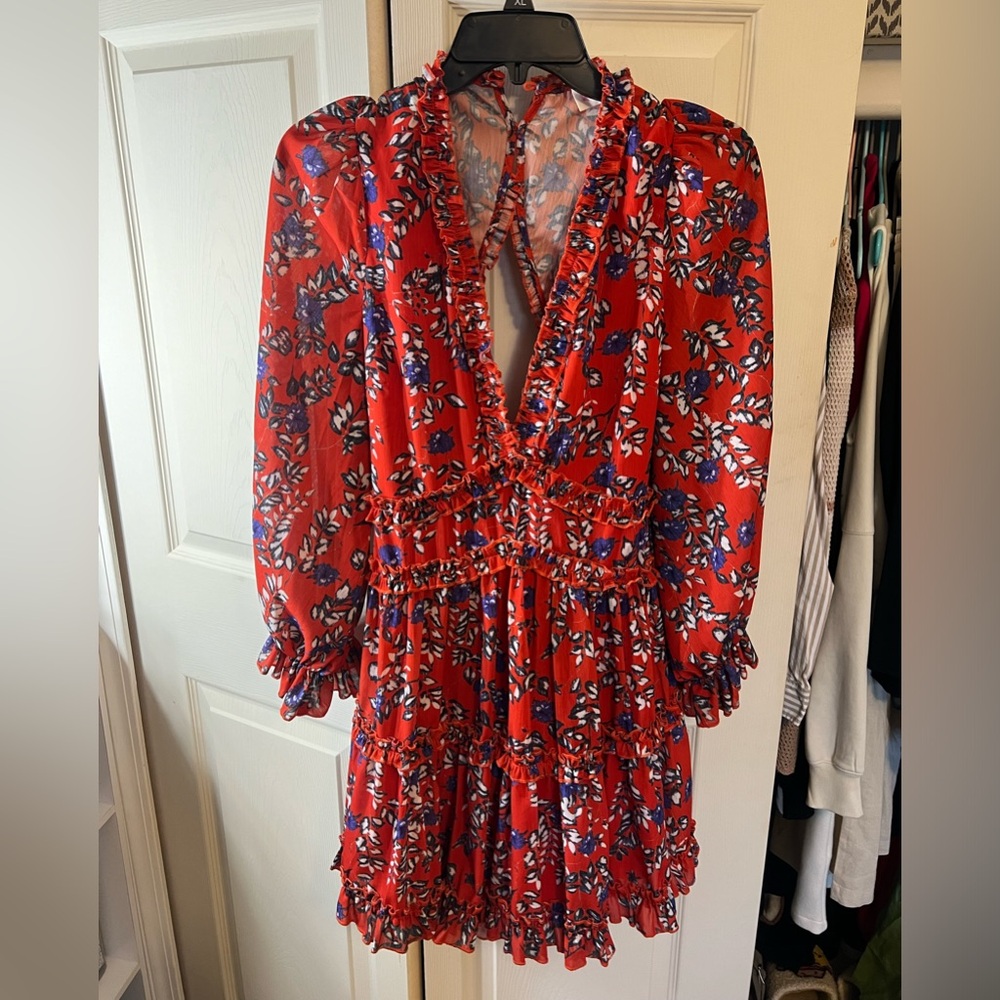 Woman’s dress size large